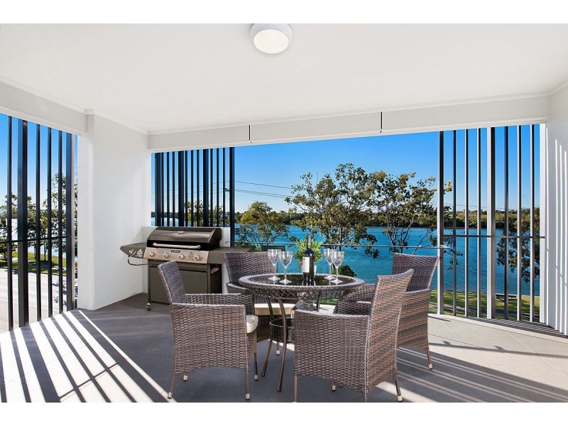 4/305 Bradman Avenue, Maroochydore QLD 4558
