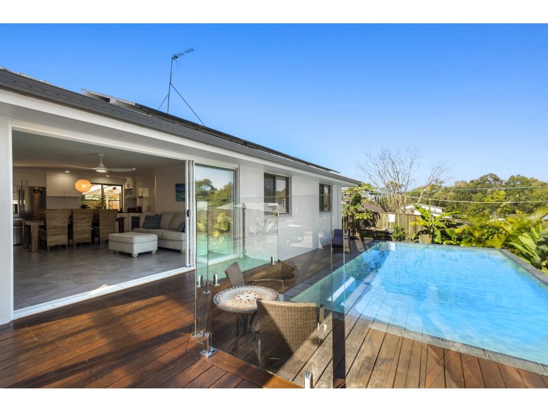 82 Beerburrum Street, Battery Hill QLD 4551