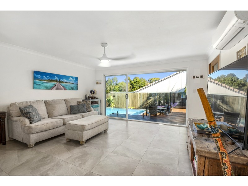 82 Beerburrum Street, Battery Hill QLD 4551