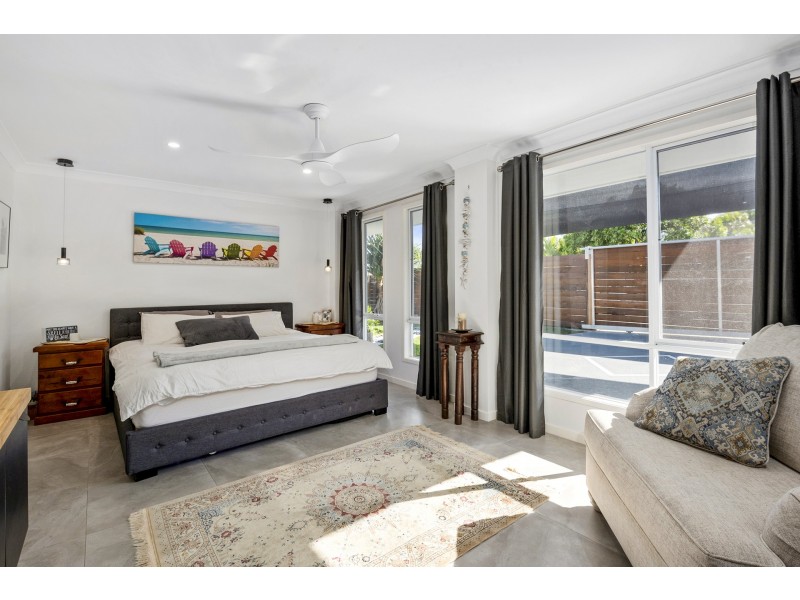 82 Beerburrum Street, Battery Hill QLD 4551