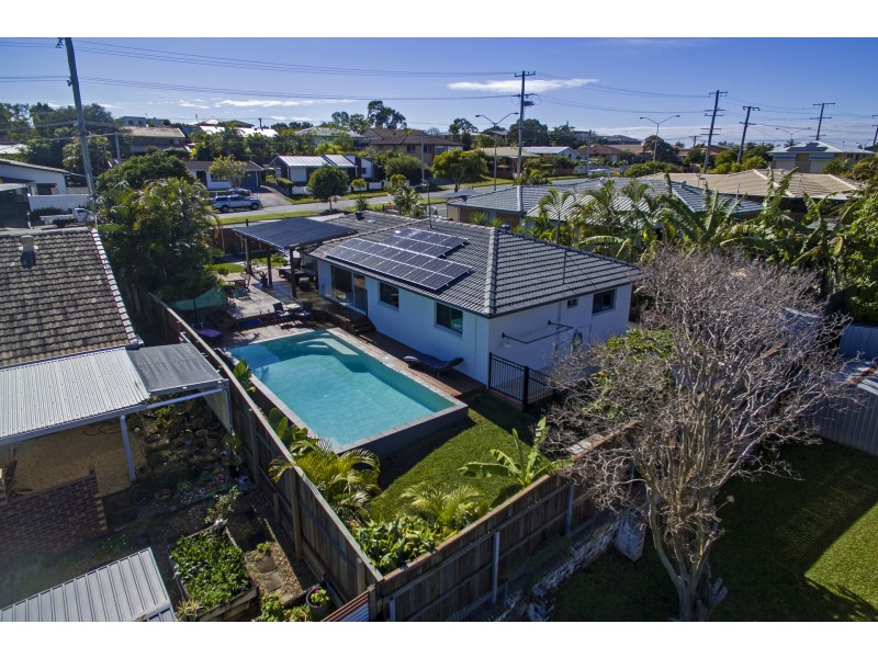 82 Beerburrum Street, Battery Hill QLD 4551