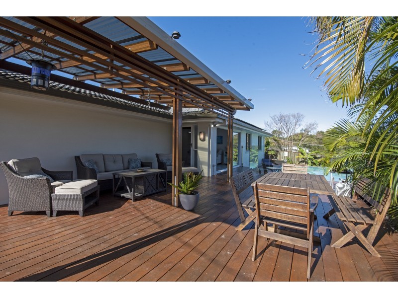 82 Beerburrum Street, Battery Hill QLD 4551