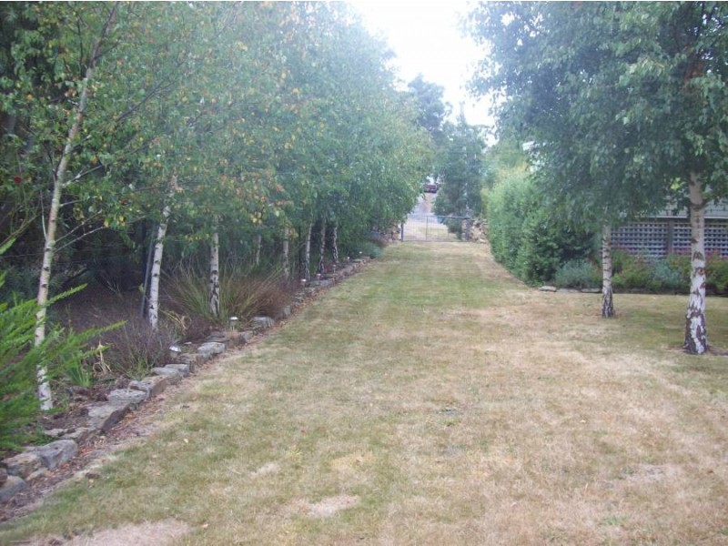 23 Beach Street, White Beach TAS 7184