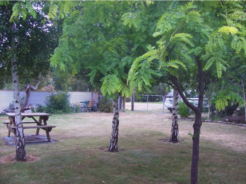 23 Beach Street, White Beach TAS 7184