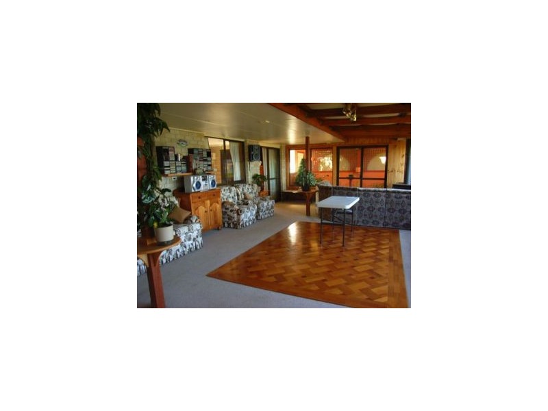 220 Bay Road, Boomer Bay TAS 7177