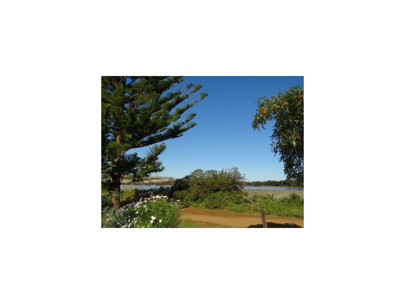 31 Pipe Clay, Cremorne TAS 7024