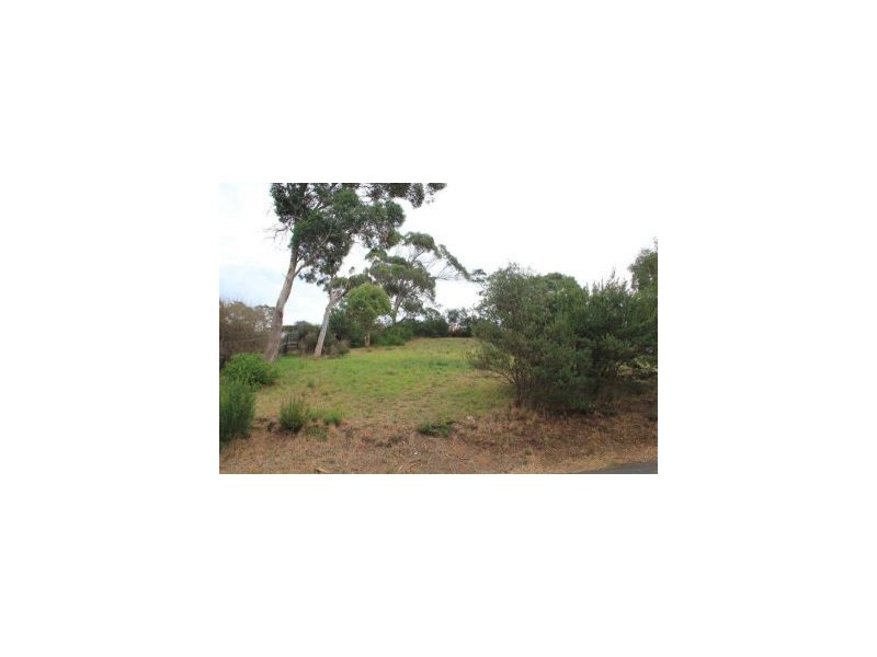 4 Wattle Road, Dodges Ferry TAS 7173
