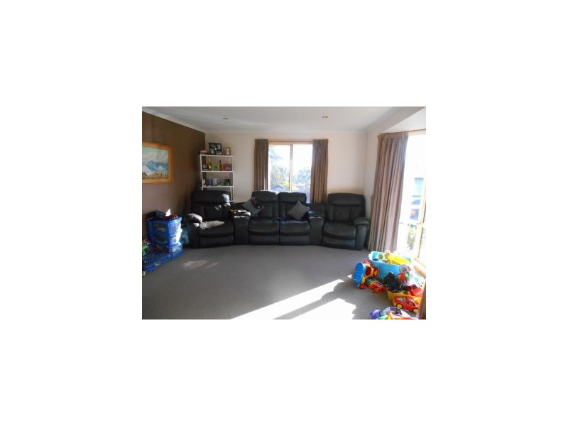 27 Provence Drive, Carlton TAS 7173