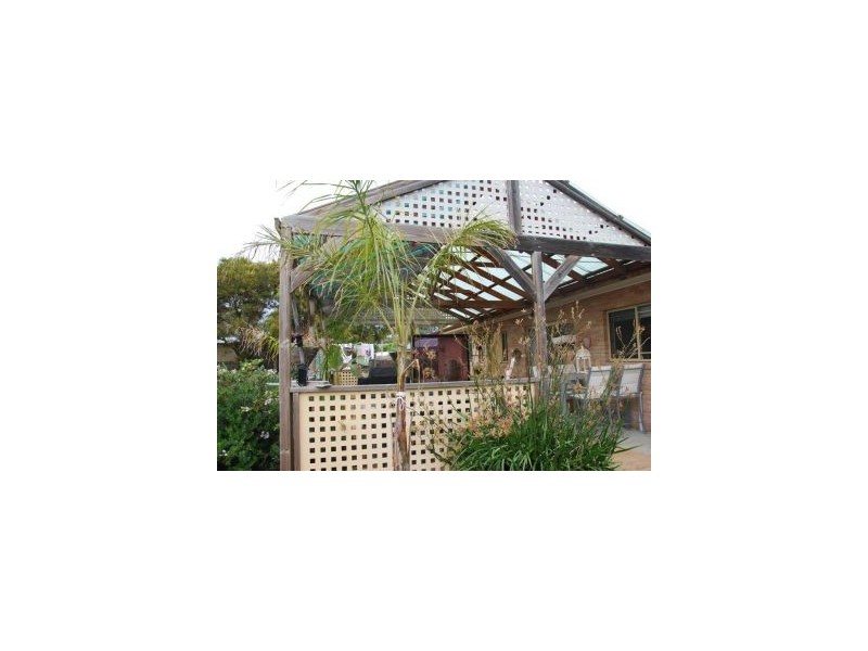 6 Fern Close, Dodges Ferry TAS 7173