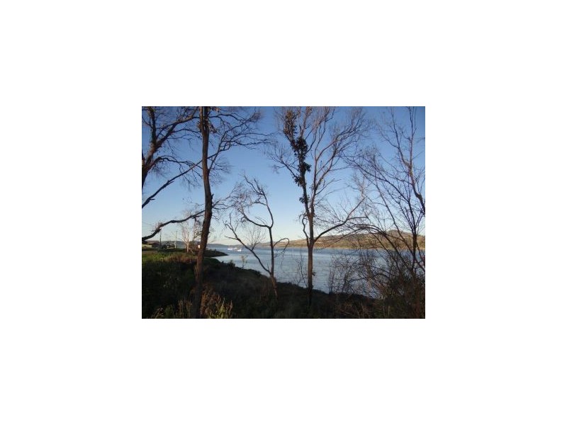 20 Esplande, Dunalley TAS 7177
