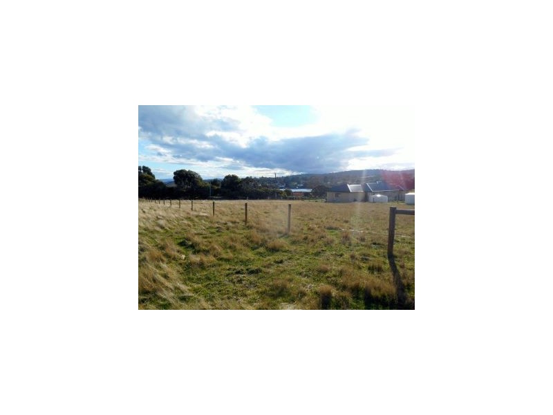 31 Colleen Crescent, Primrose Sands TAS 7173