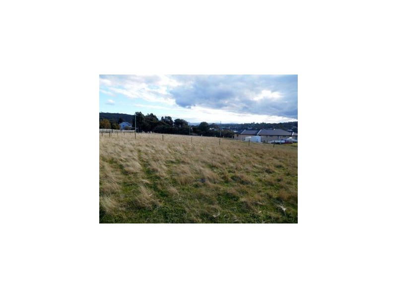31 Colleen Crescent, Primrose Sands TAS 7173