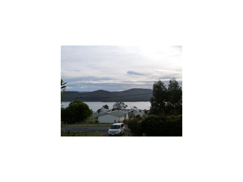 26 Wedge Avenue, White Beach TAS 7184