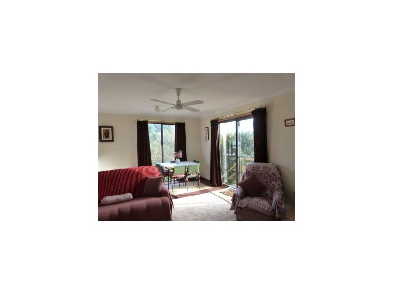 26 Wedge Avenue, White Beach TAS 7184