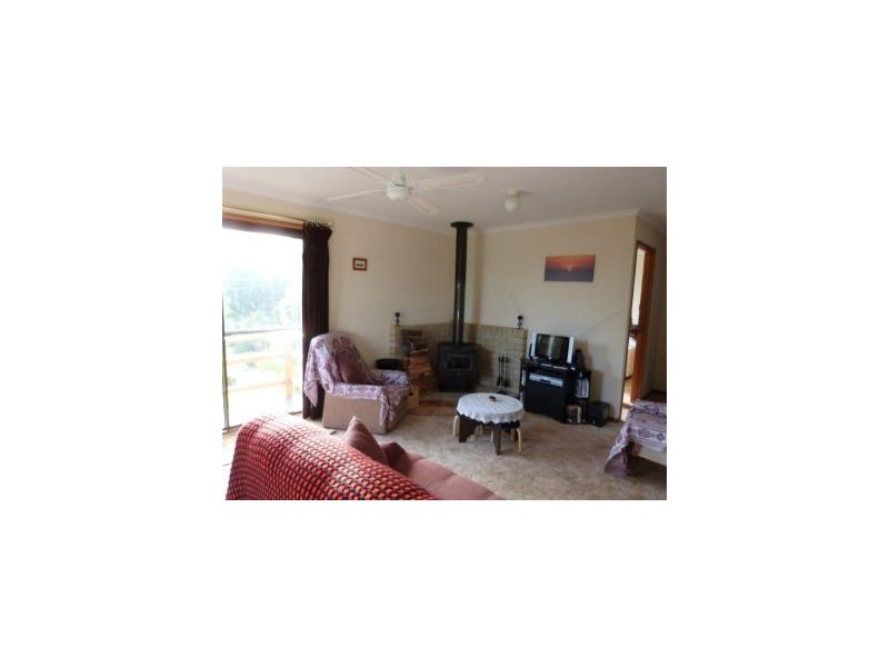26 Wedge Avenue, White Beach TAS 7184