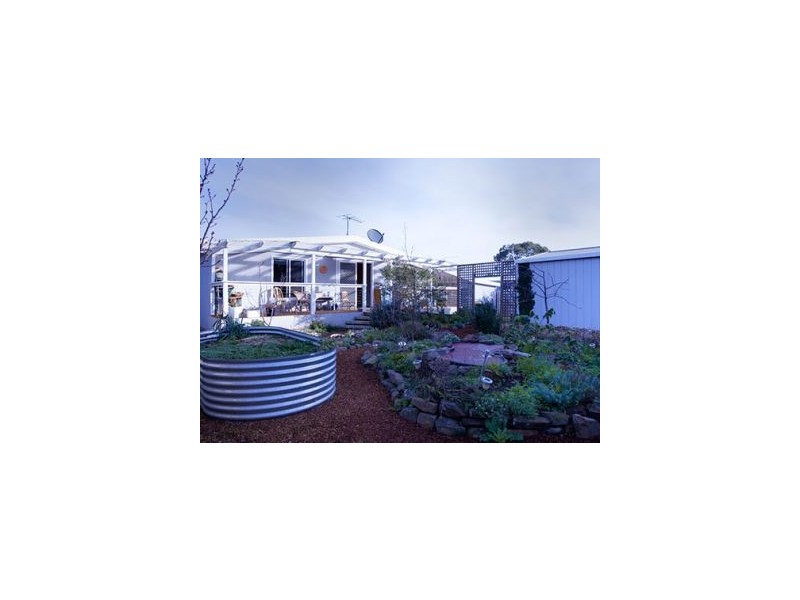 5 Erle Street West, Carlton River TAS 7173