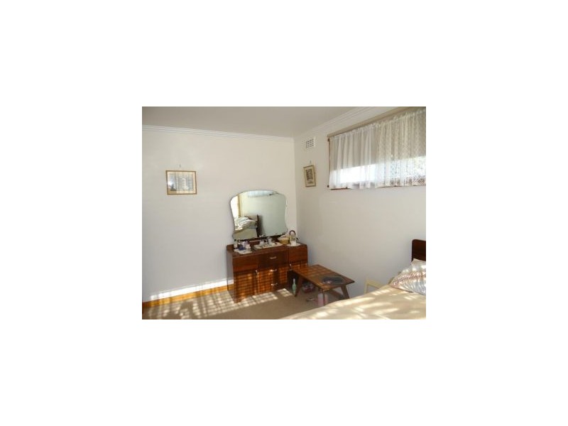 2 Fenwick Cres, Derwent Park TAS 7009