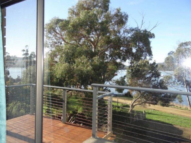 Unit 1/5 Batchelor Street, White Beach TAS 7184