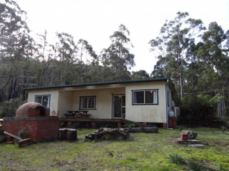 221 Old Jetty Road, Eaglehawk Neck TAS 7179