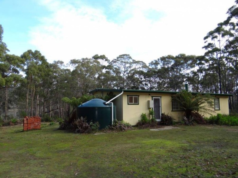 221 Old Jetty Road, Eaglehawk Neck TAS 7179