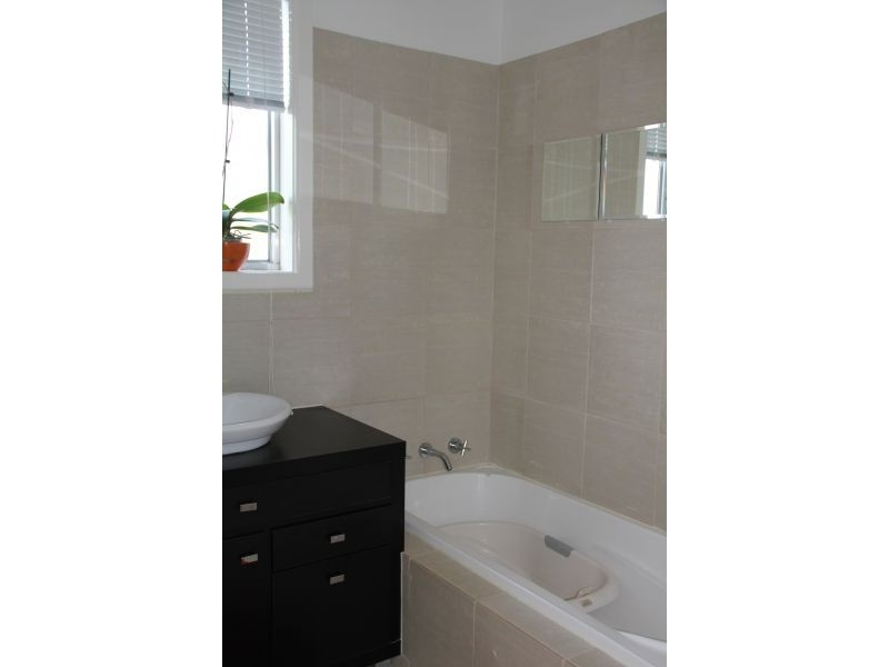 18 Tenth Avenue, Dodges Ferry TAS 7173