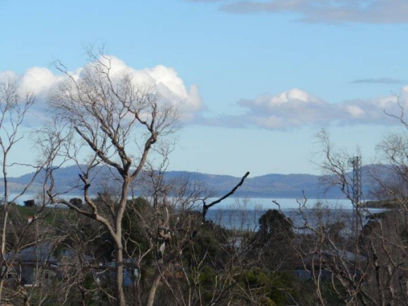 7 Clark Street, Dunalley TAS 7177