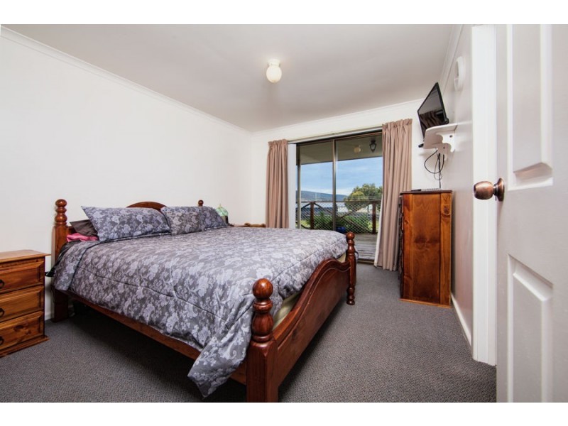 10 Peace Street, Nubeena TAS 7184