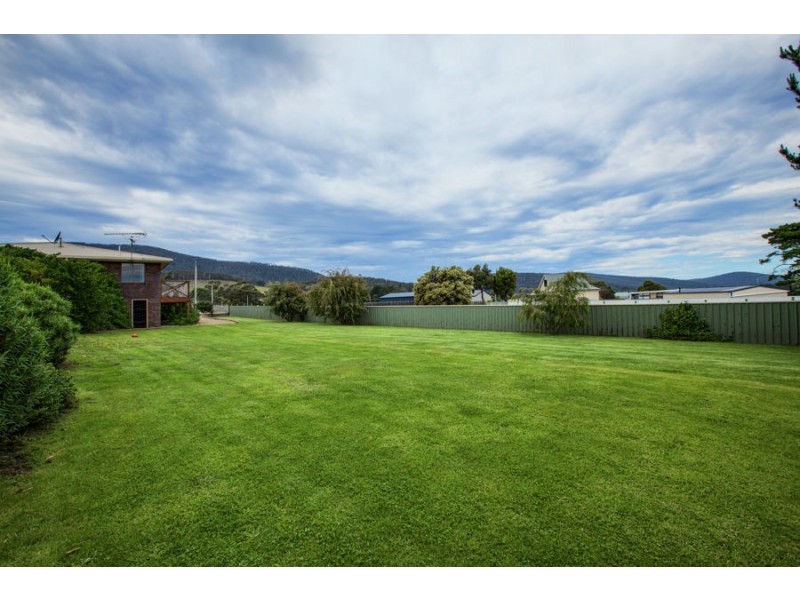 10 Peace Street, Nubeena TAS 7184