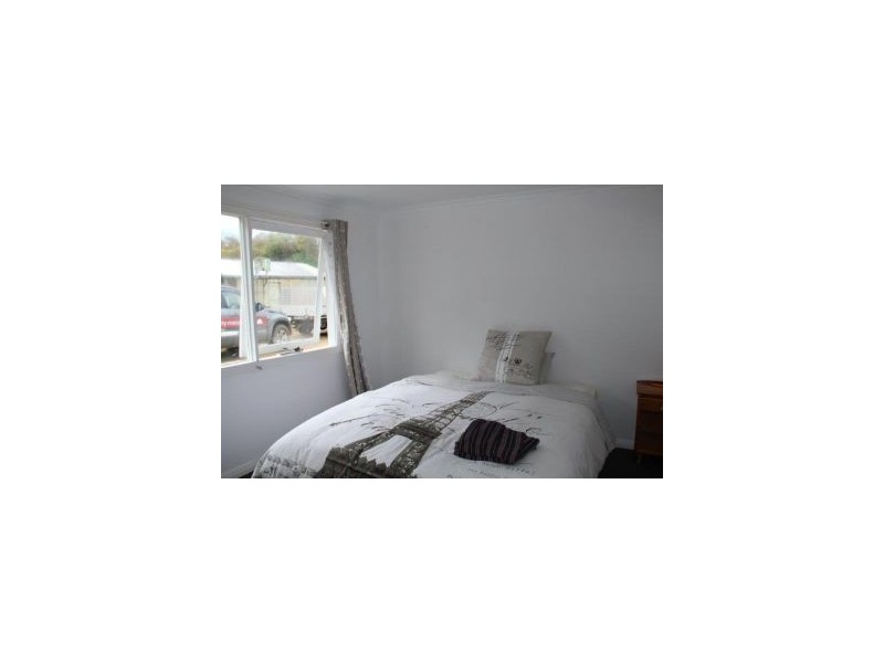 220a Bay Road, Boomer Bay TAS 7177