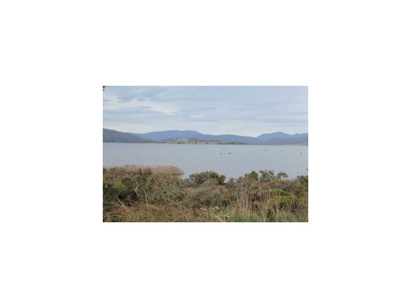 220a Bay Road, Boomer Bay TAS 7177