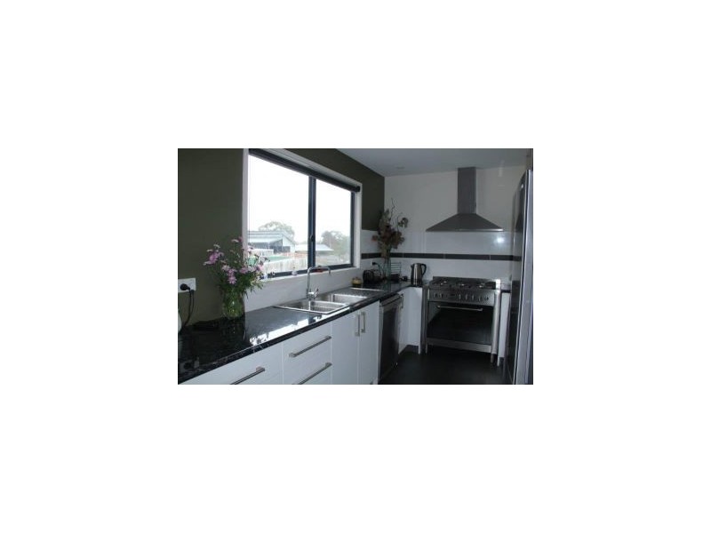 4 Short Street, Dodges Ferry TAS 7173
