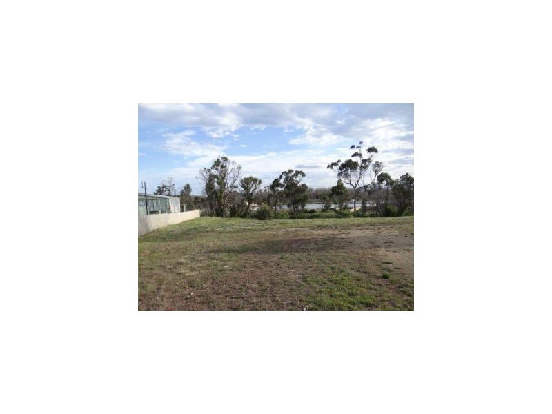 123-125 Arthur Highway, Dunalley TAS 7177