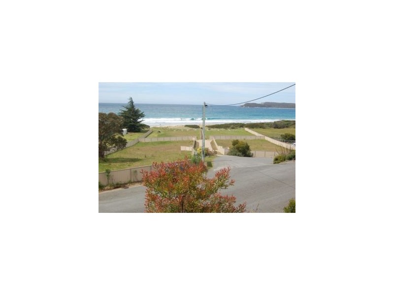 Lots 1 & 4 Pirates Bay Road, Eaglehawk Neck TAS 7179
