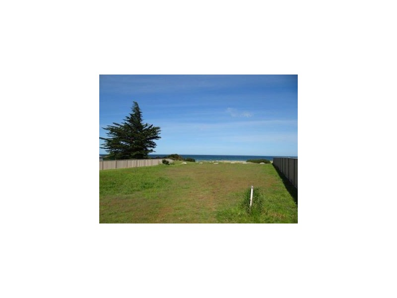 Lots 1 & 4 Pirates Bay Road, Eaglehawk Neck TAS 7179