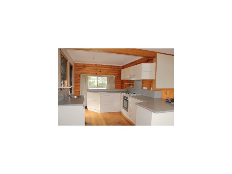 37 Tigerhead Road, Dodges Ferry TAS 7173