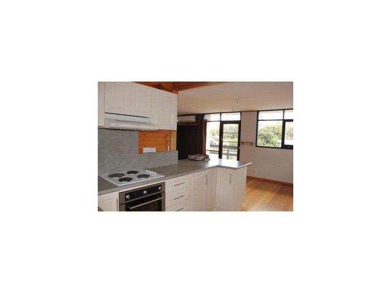 37 Tigerhead Road, Dodges Ferry TAS 7173