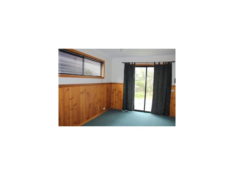 37 Tigerhead Road, Dodges Ferry TAS 7173