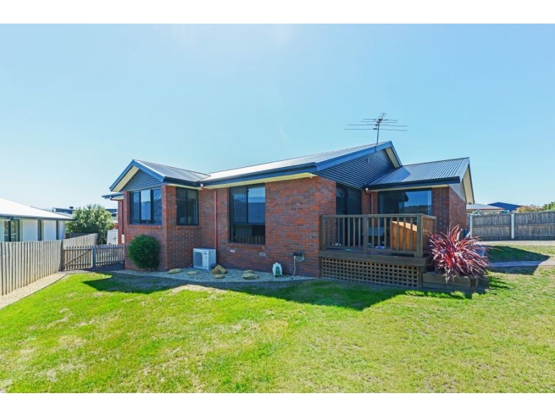 6 Caitlin Court, Midway Point TAS 7171