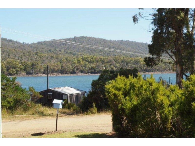 122b Old Jetty Road, Eaglehawk Neck TAS 7179