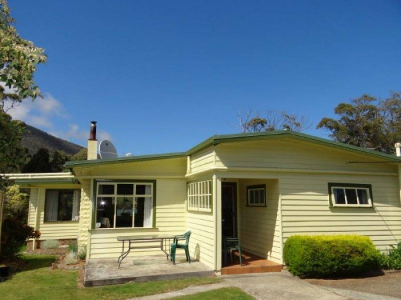 122b Old Jetty Road, Eaglehawk Neck TAS 7179
