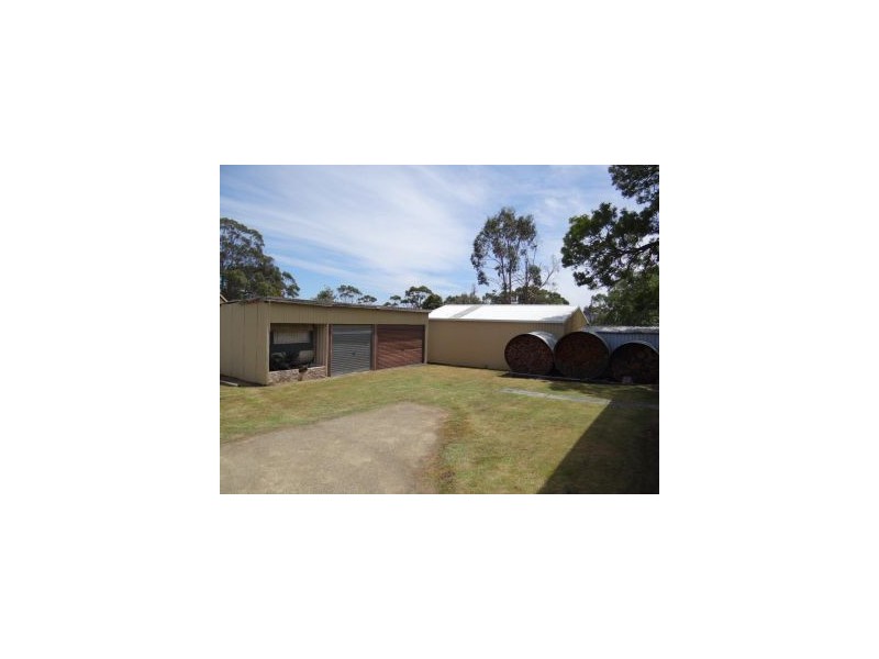 192 White Beach Road, White Beach TAS 7184