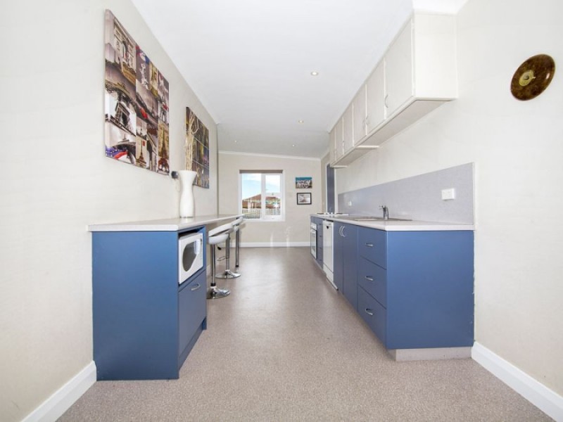 15 First Avenue, Midway Point TAS 7171