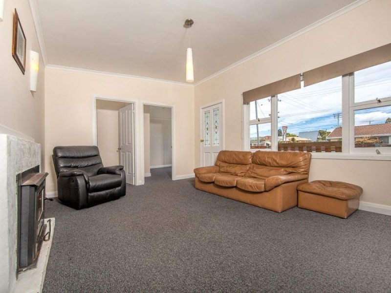 15 First Avenue, Midway Point TAS 7171