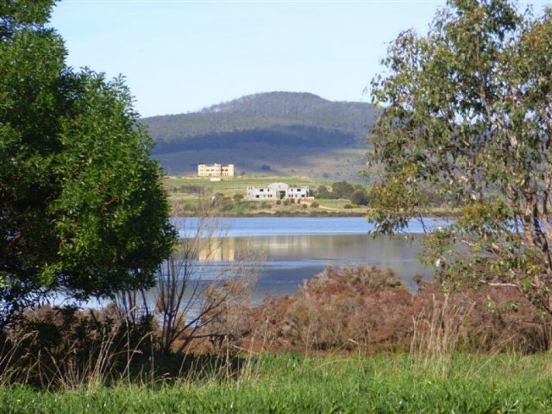 220 Bay Road, Boomer Bay TAS 7177