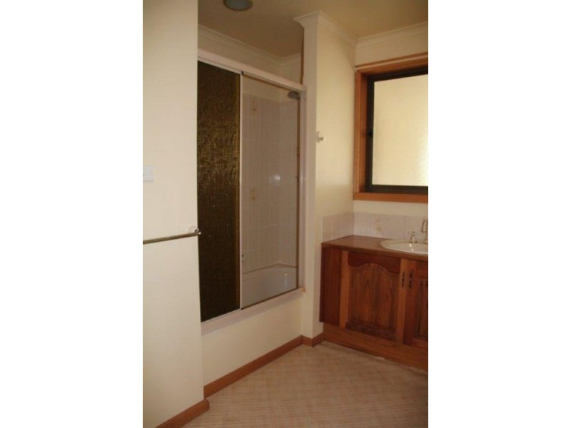 220 Bay Road, Boomer Bay TAS 7177