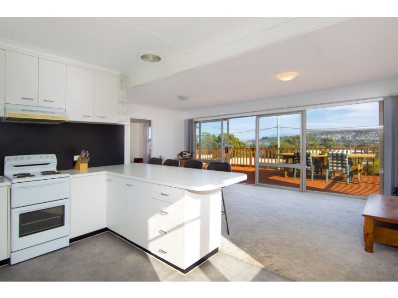 6 Myrica Street, Primrose Sands TAS 7173