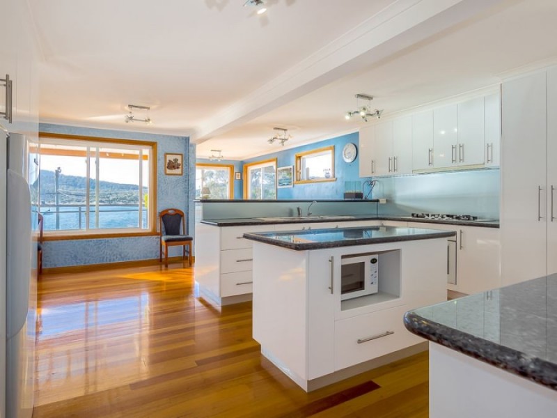 63 Sommers Bay Road, Murdunna TAS 7178