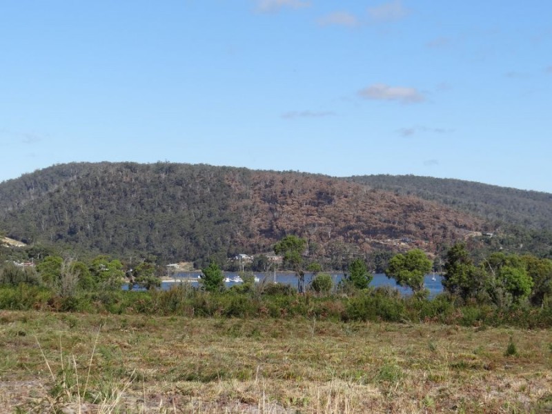 Lot 4 Roaring Beach Road, Nubeena TAS 7184