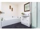 2/5 Northsun Place, Midway Point TAS 7171