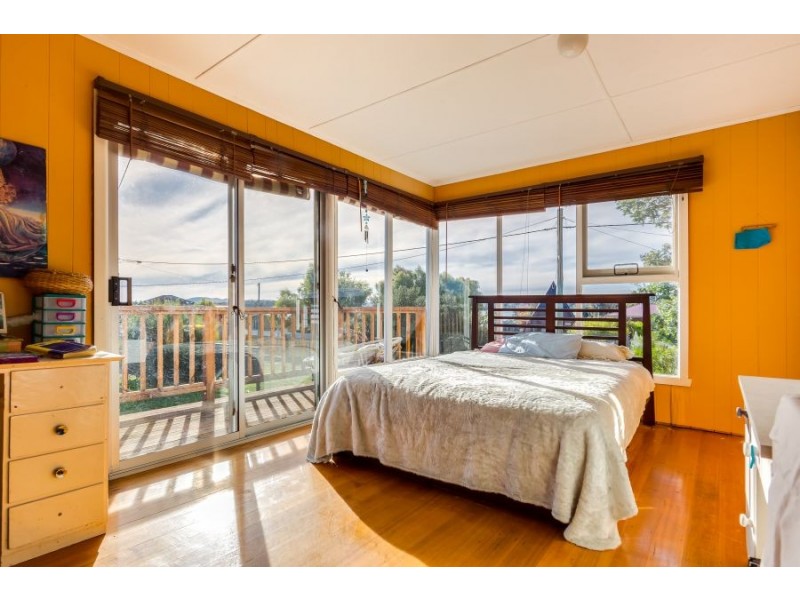 6 Fourth Avenue, Dodges Ferry TAS 7173